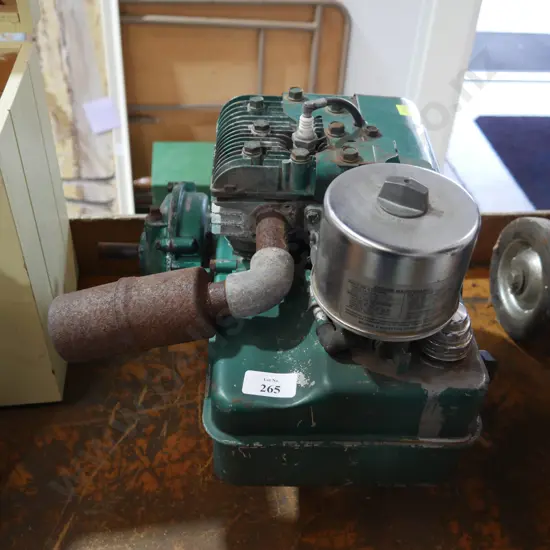 Briggs & Stratton 5hp petrol engine