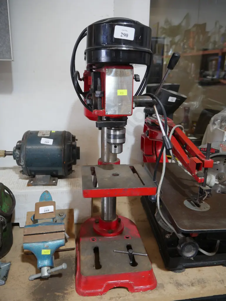 Drill press Image 1++