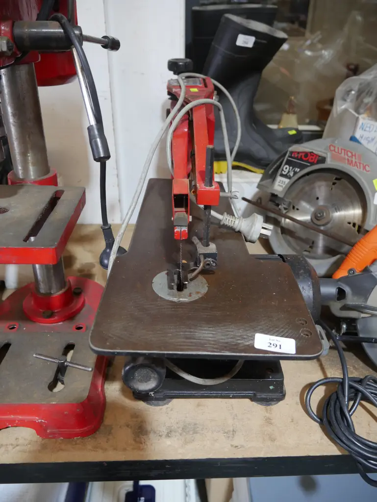 Scroll saw Image 1++