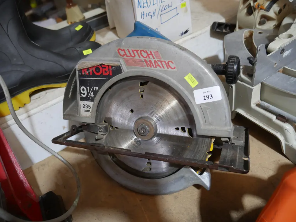 Ryobi circular saw Image 1++