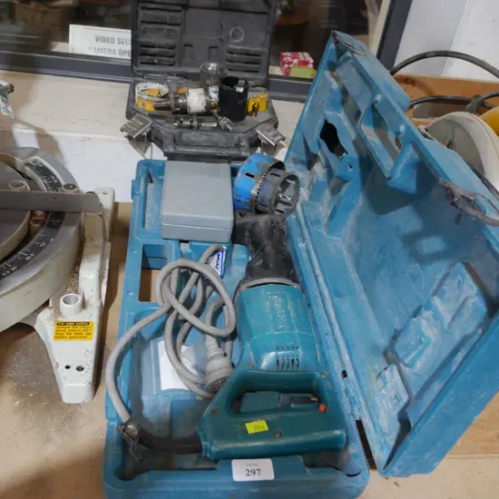 Makita reciprocating saw and hole saw set