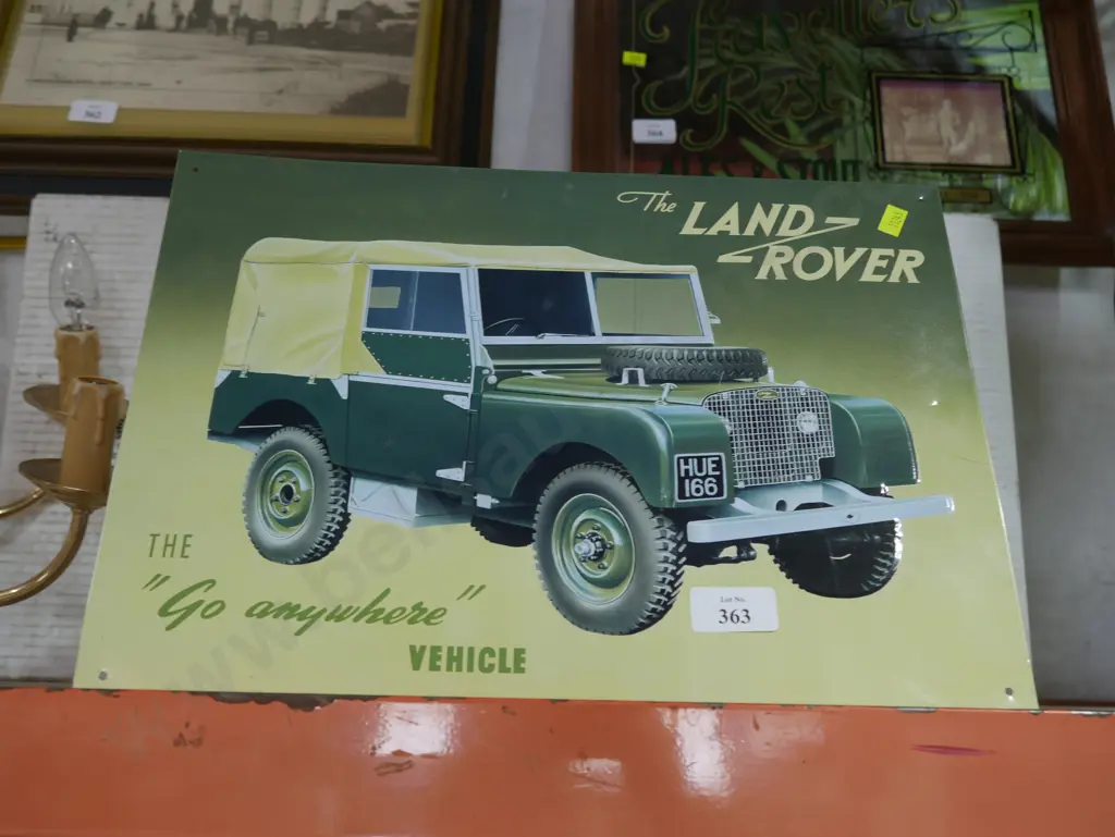Land Rover tin sign Image 1++