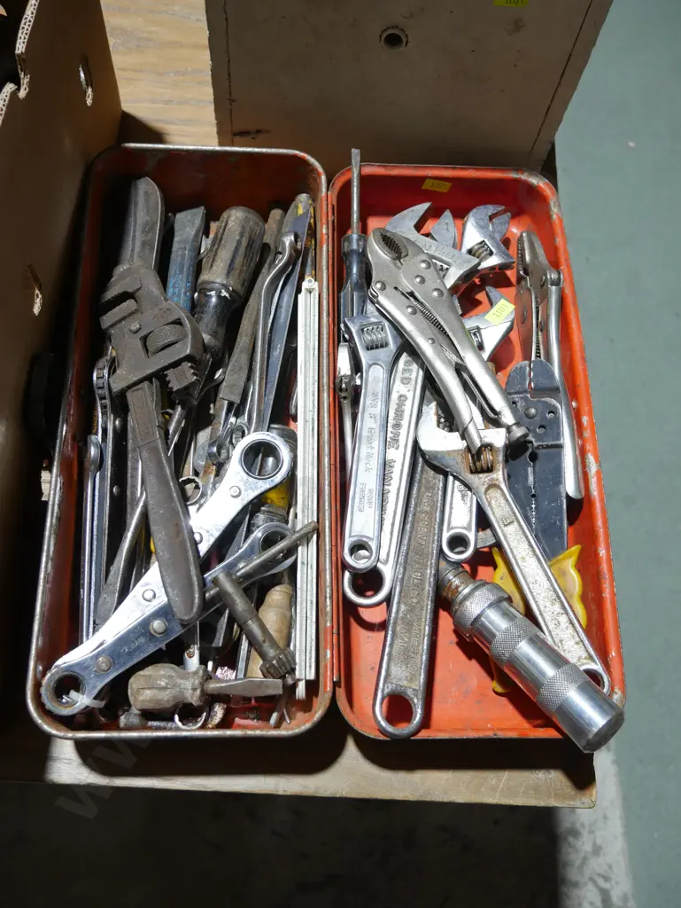 Tool box and contents Image 1++