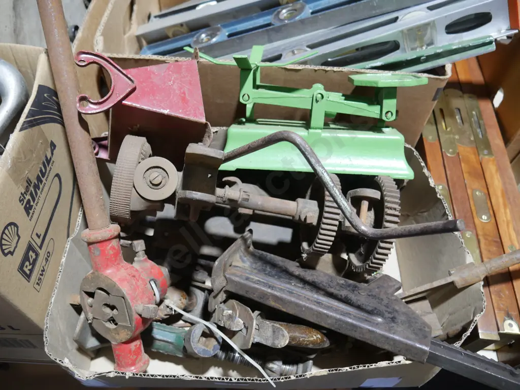 Scales etc Image 1++