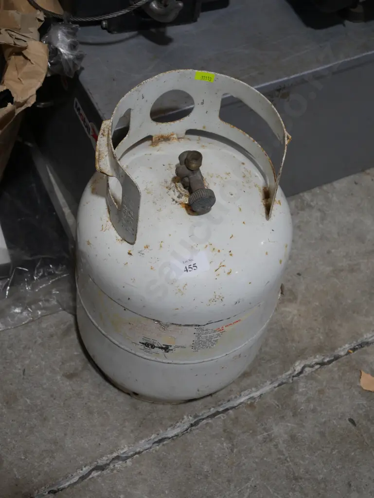 Gas bottle Image 1++