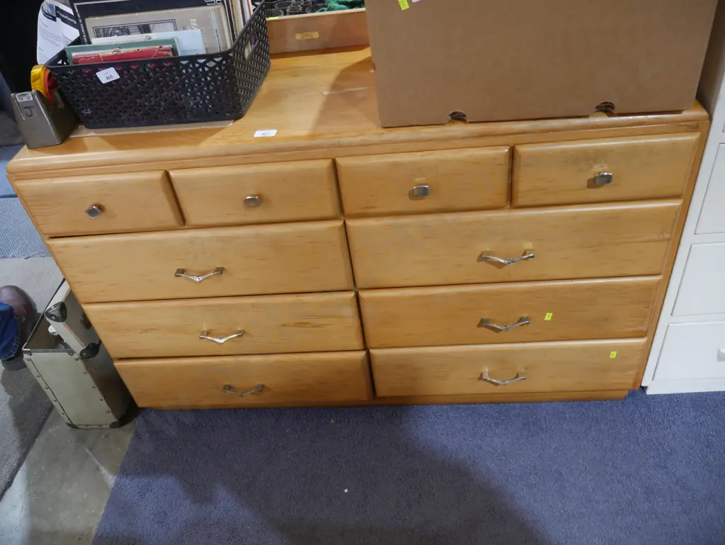 Lowboy chest of drawers Image 1++