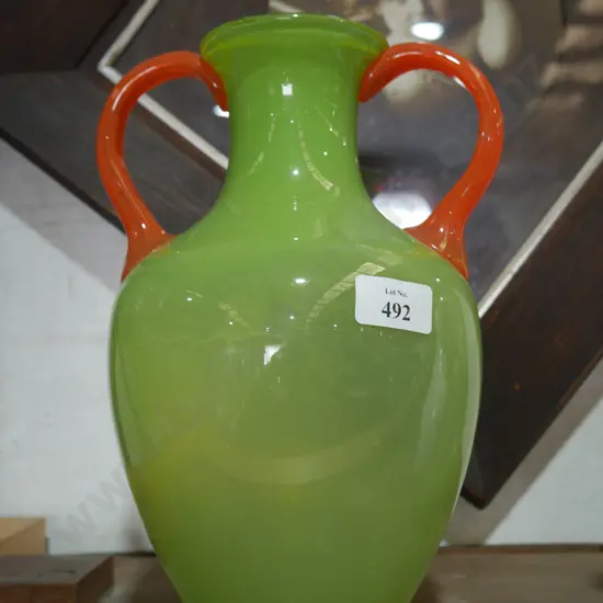 Glass vase