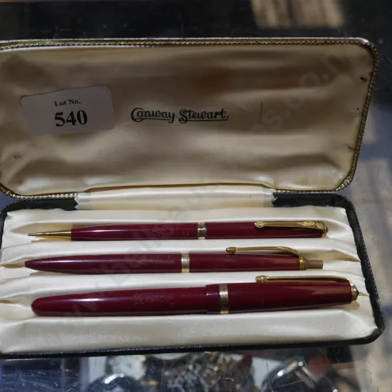 Set of pens