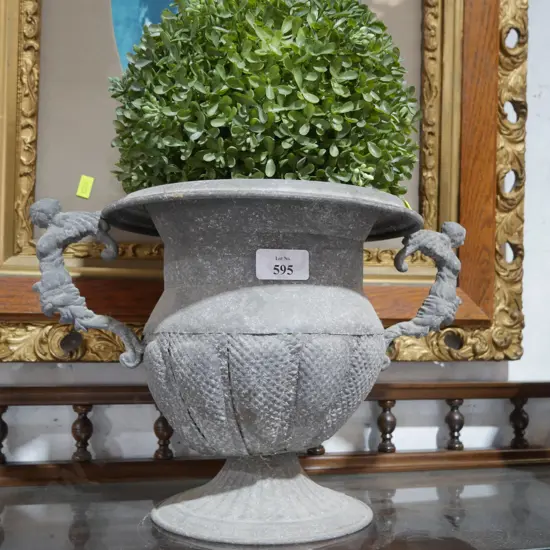 Artificial plant and pot