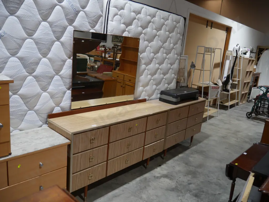 Formica dressing table and chest of drawers Image 1++