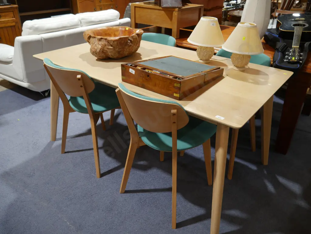 Dining table and four chairs Image 1++