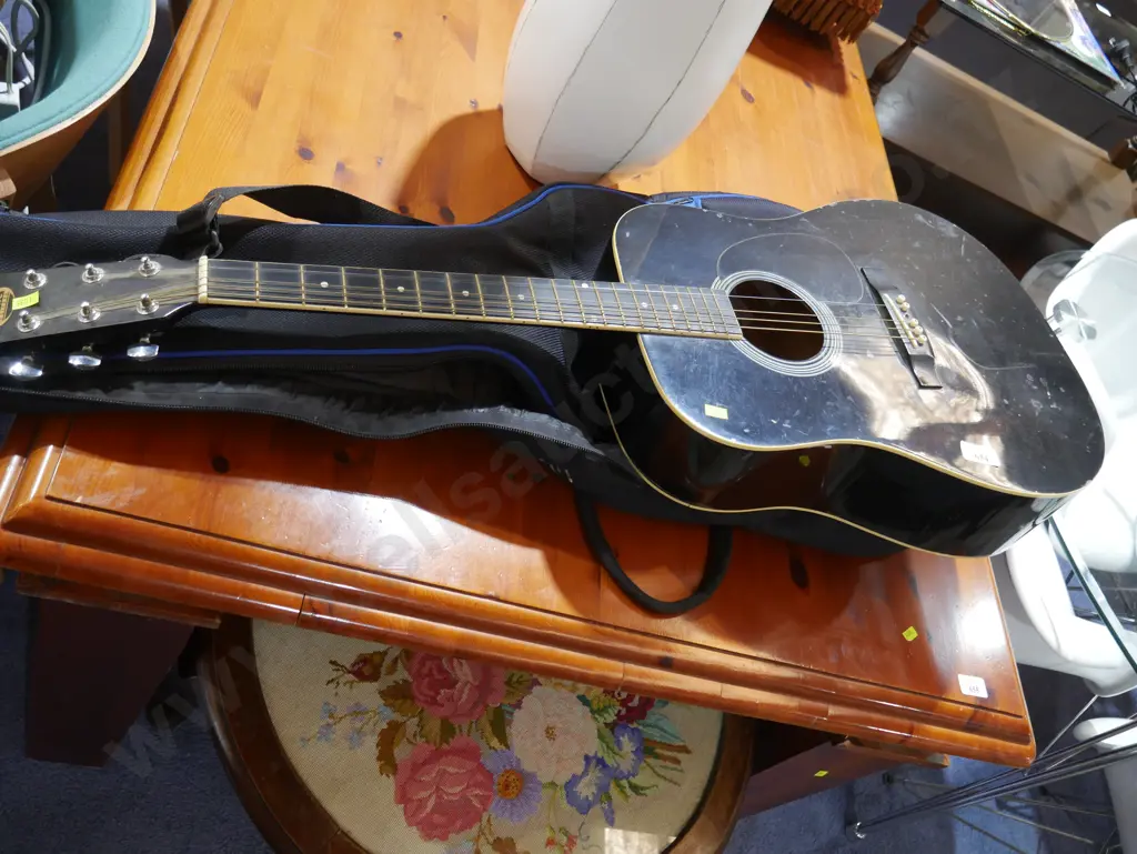 Sonic guitar Image 1++