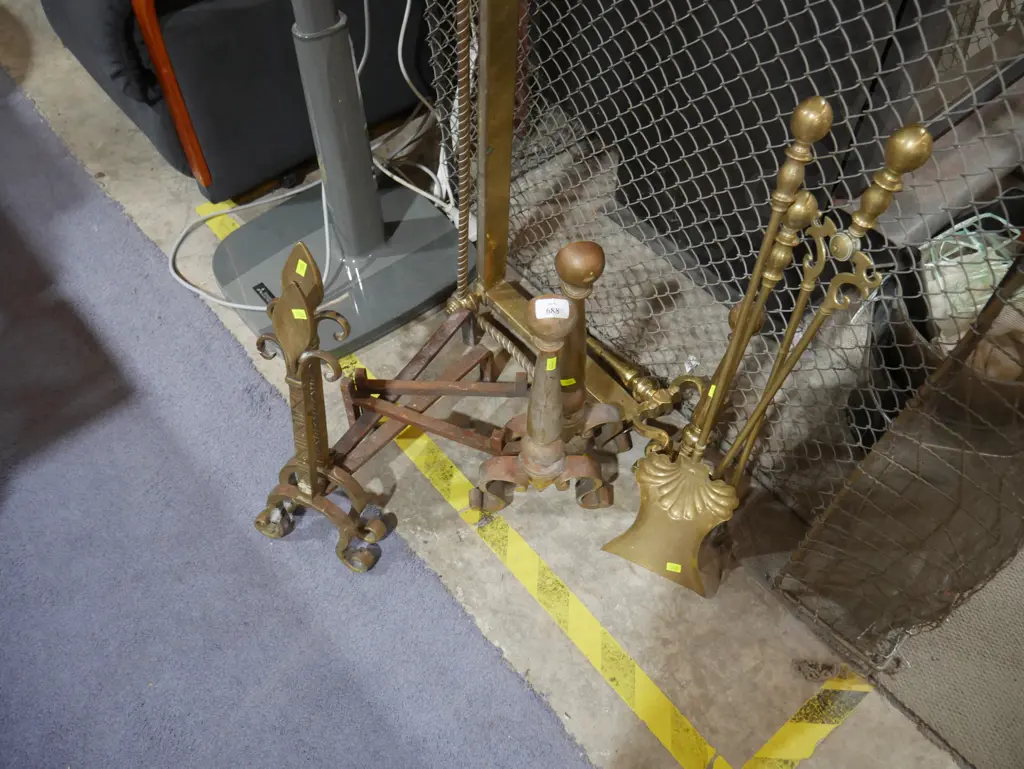 Brass fire place items Image 1++