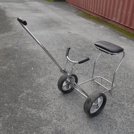 Golf trundler