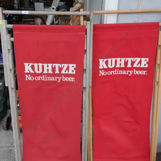 2 sun loungers branded Kuhtze