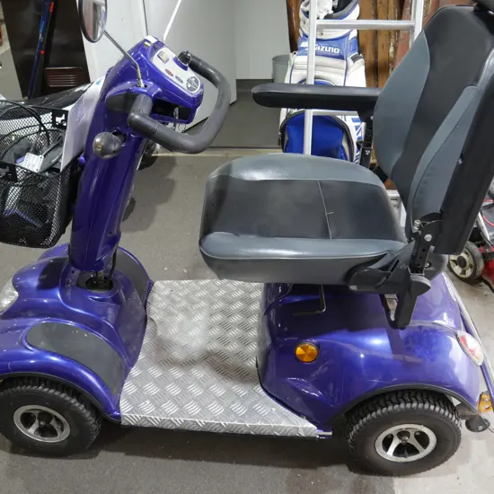 Mobility scooter