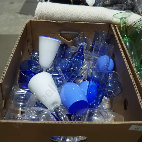 Box of glassware