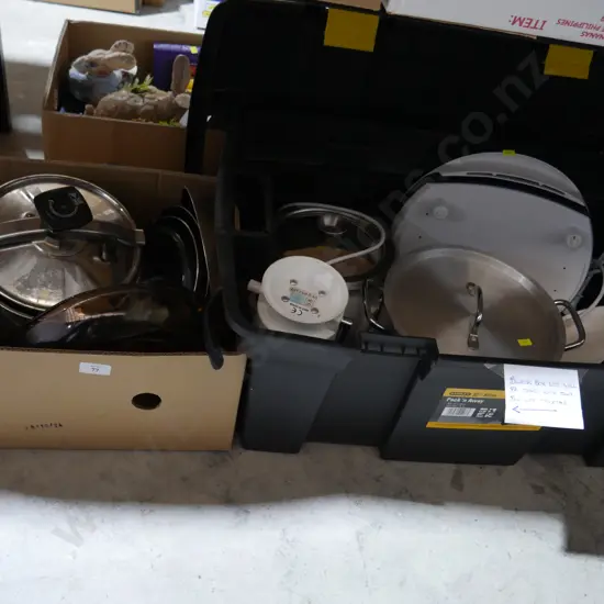 Tub & box of kitchenware