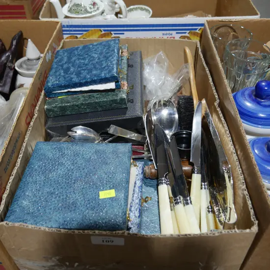 Cutlery, boxed teaspoons etc