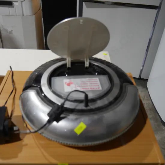 Robotic vacuum