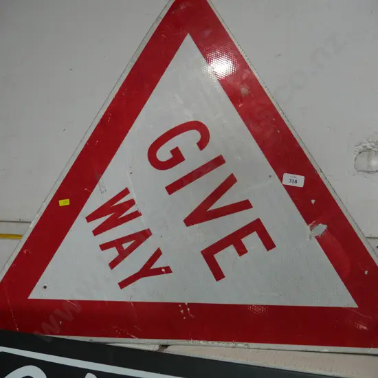Give way sign