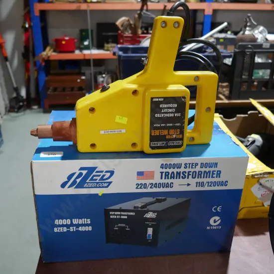 Transformer , welder , mask