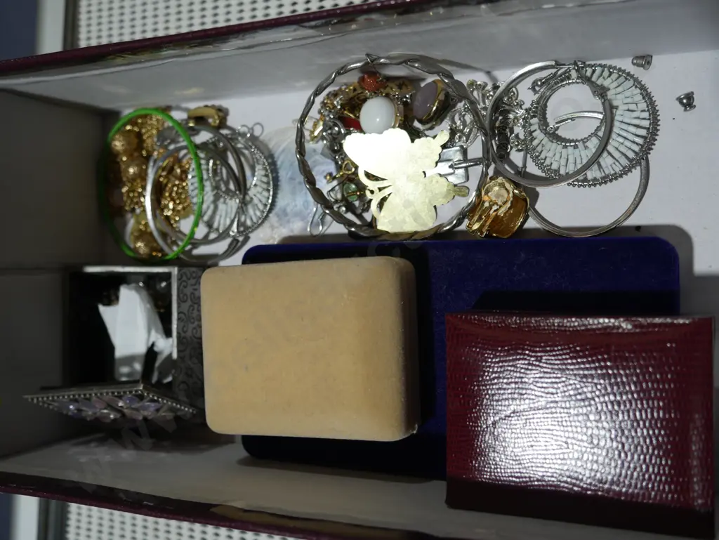 Jewellery etc Image 1++