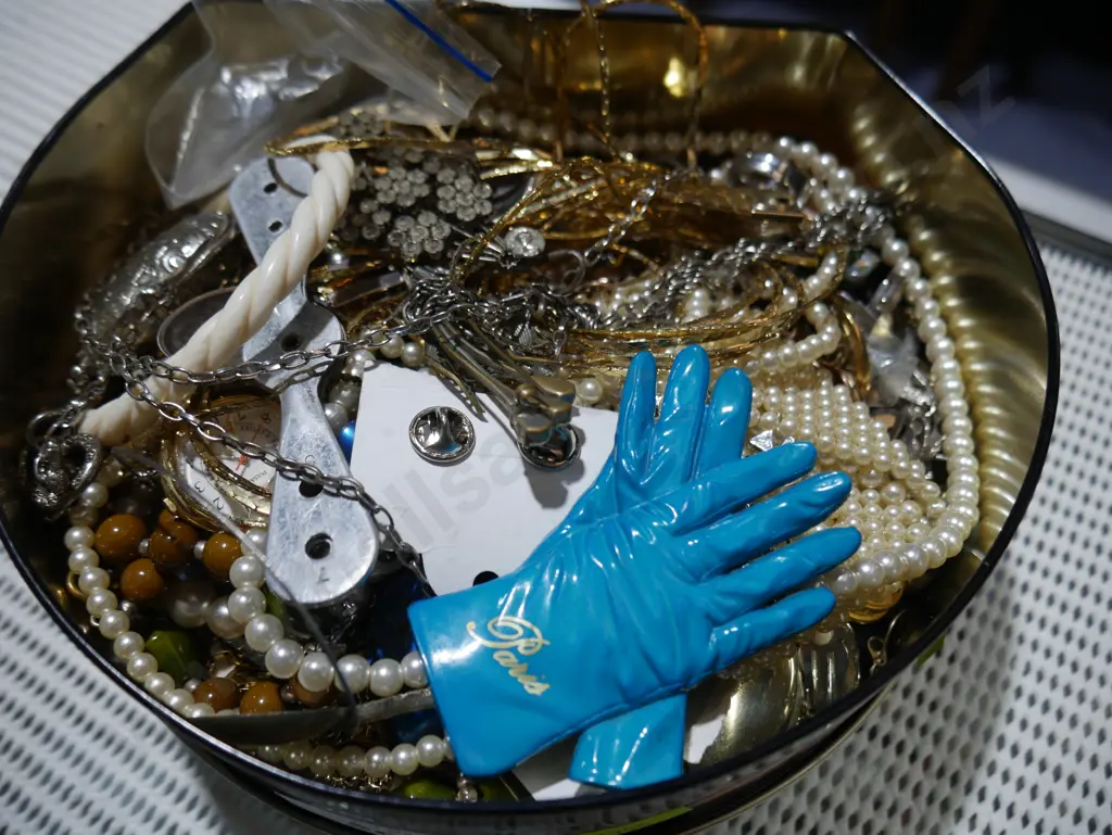 Jewellery etc Image 1++