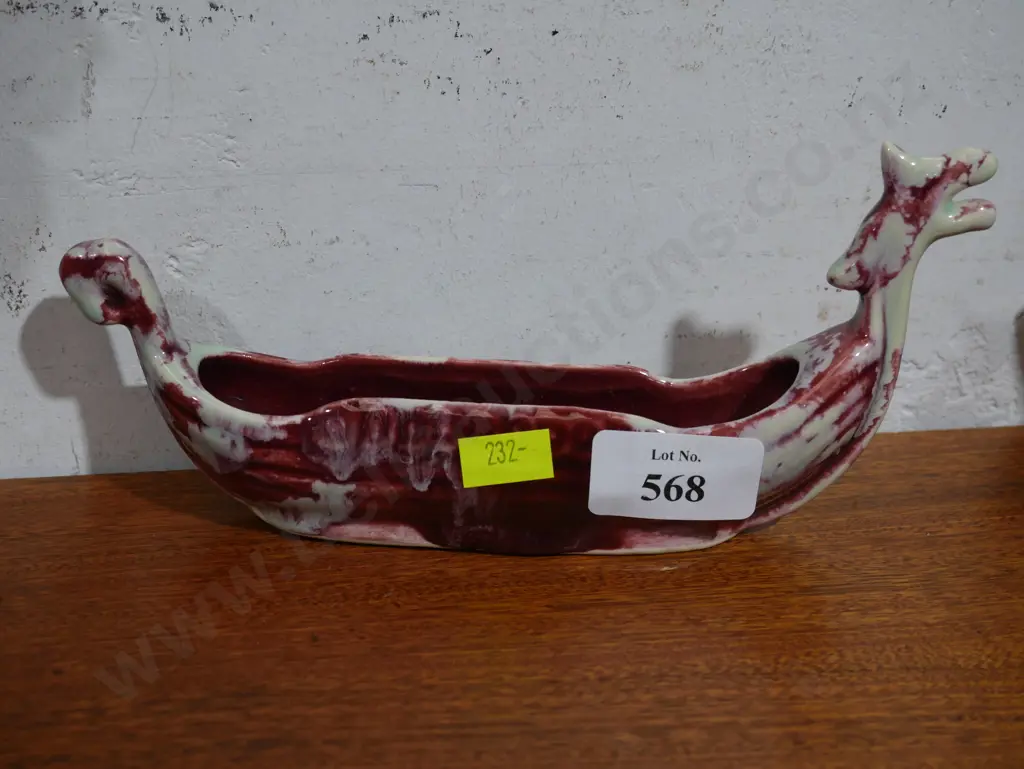 Pottery boat Image 1++