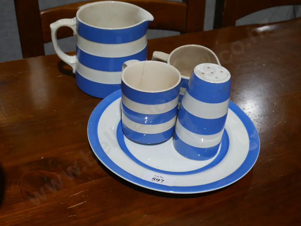 Assorted Cornish ware Image 1++