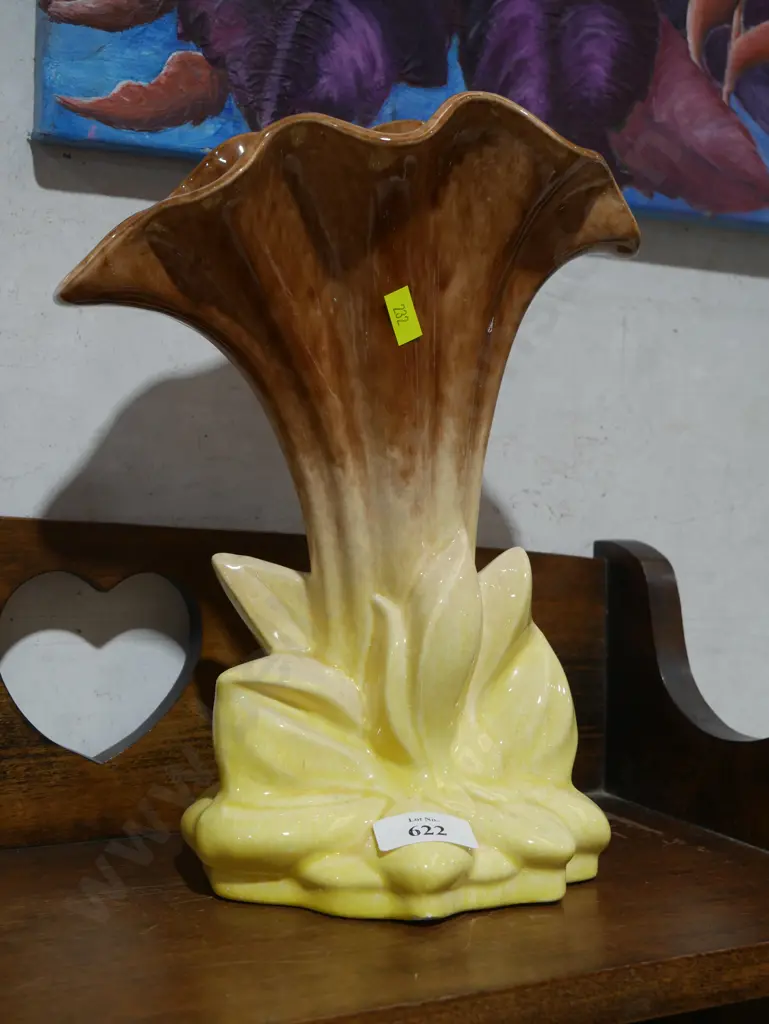 Glass pottery vase Image 1++