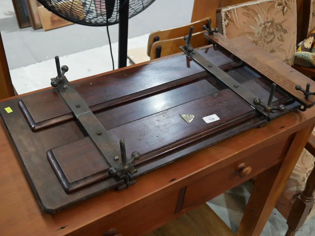 Beaver de luxe press Image 1++