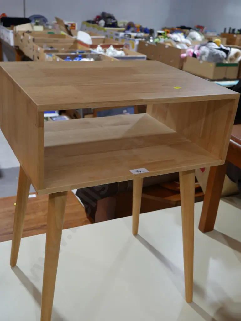 Bedside table Image 1++