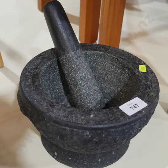 Mortar and pestle