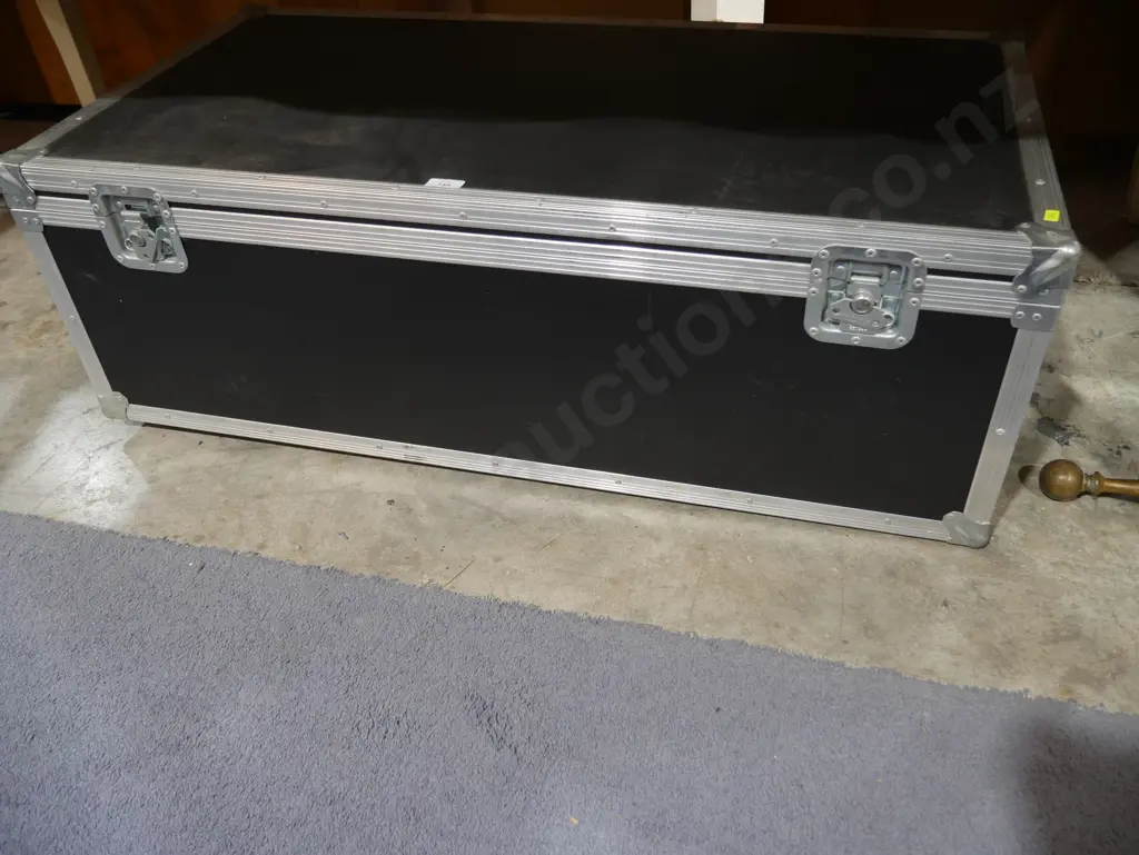 Aluminium trunk Image 1++