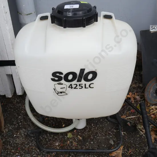 Solo sprayer