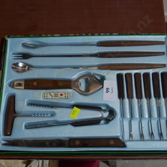 13 piece bar set