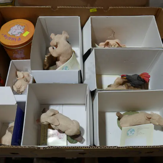 Piggin figurines