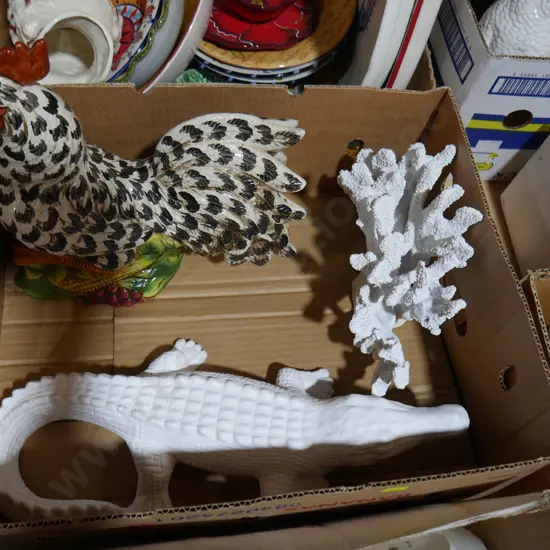 Rooster, crocodile ornaments