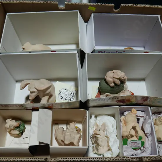 Boxed pig ornaments