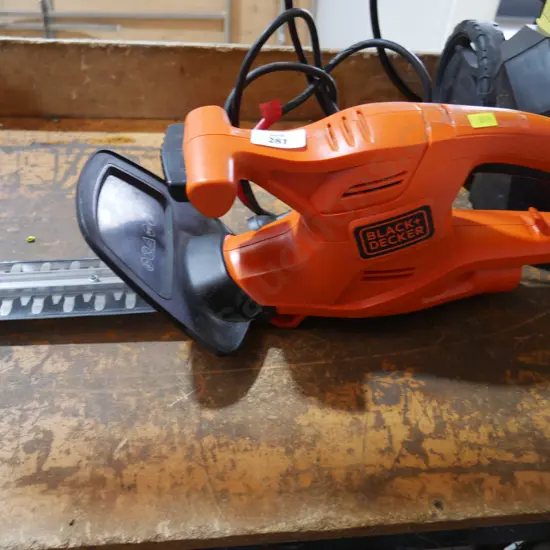Black and decker hedge trimmer