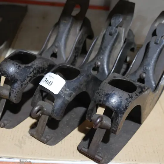 3 vintage wood planes