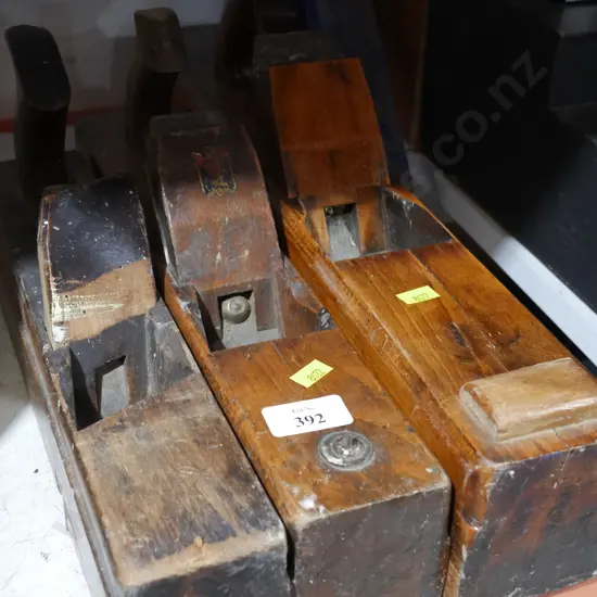 3 vintage wood planes