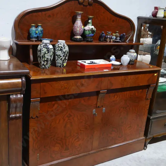 Sideboard