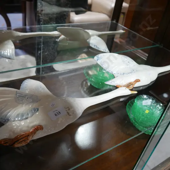 2 shorter & Son flying geese