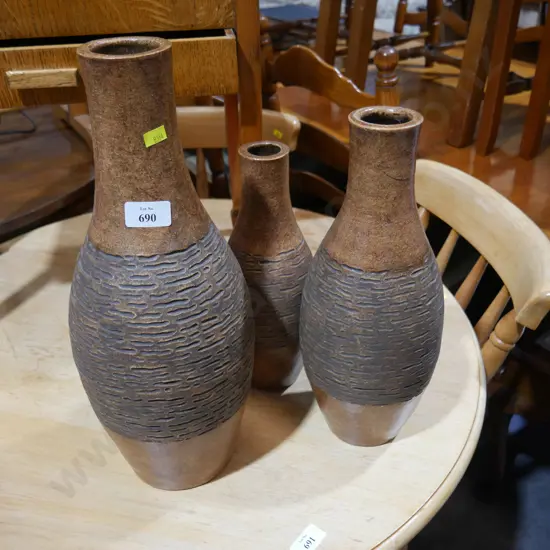 3 modern vases