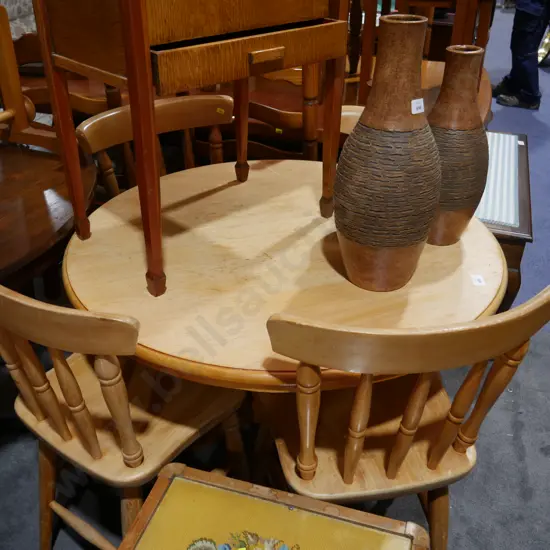 Dining table & 4 chairs