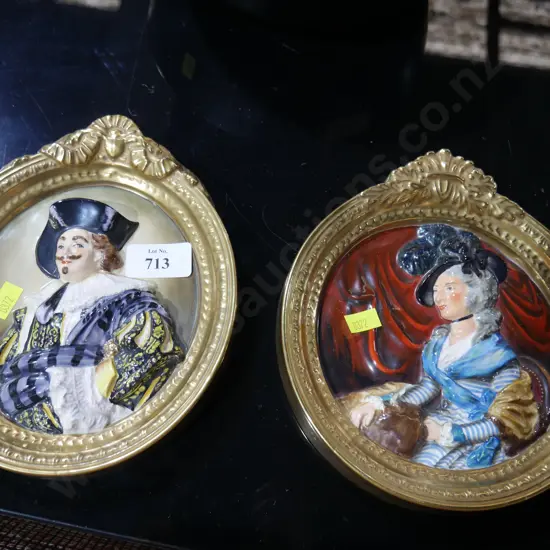 2 porcelain pictures