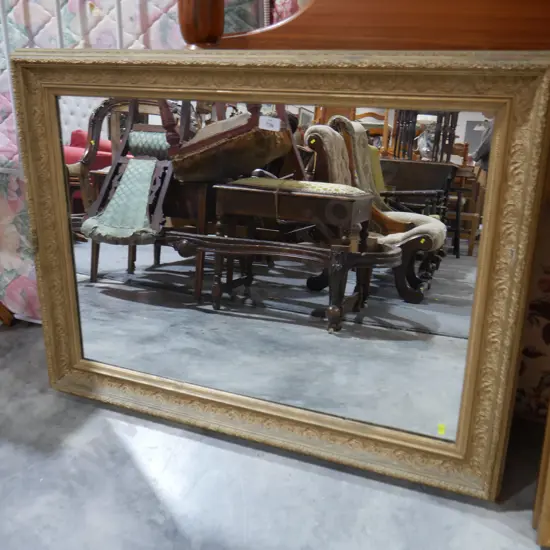Gilt frame mirror