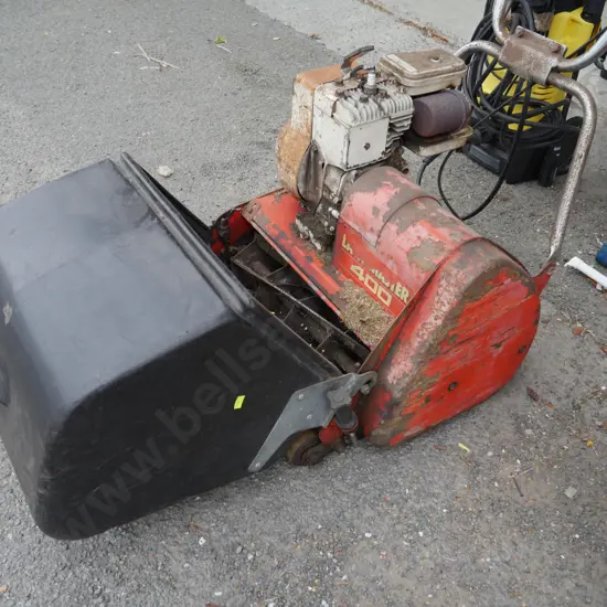 Lawnmaster reel mower